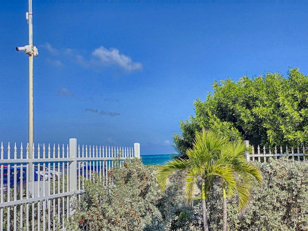 A louer Appartement front de mer Baie Orientale Saint Martin_Vue mer-20